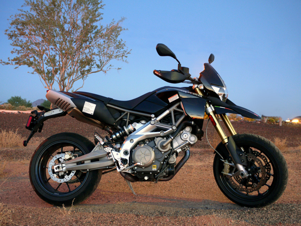 2010 Aprilia Dorsoduro 750