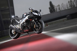 RSV4 to get traction control