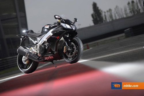 RSV4 to get traction control