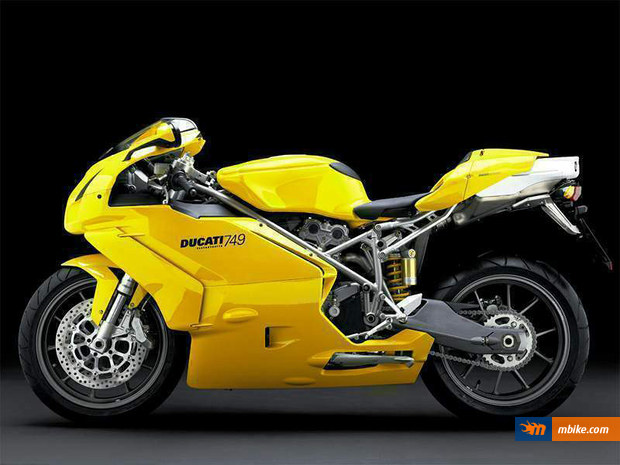 2003 Ducati 749