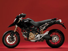 Photo of a 2007 Ducati Hypermotord 1100 S