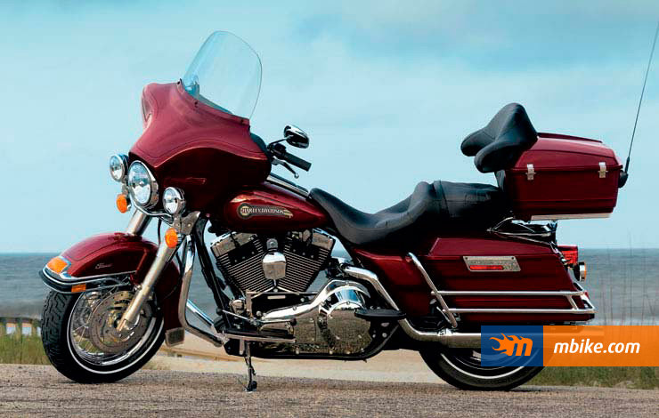 2005 Harley-Davidson FLHTCI Electra Glide Classic Injection
