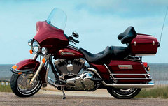Photo of a 2005 Harley-Davidson FLHTCI Electra Glide Classic Injection