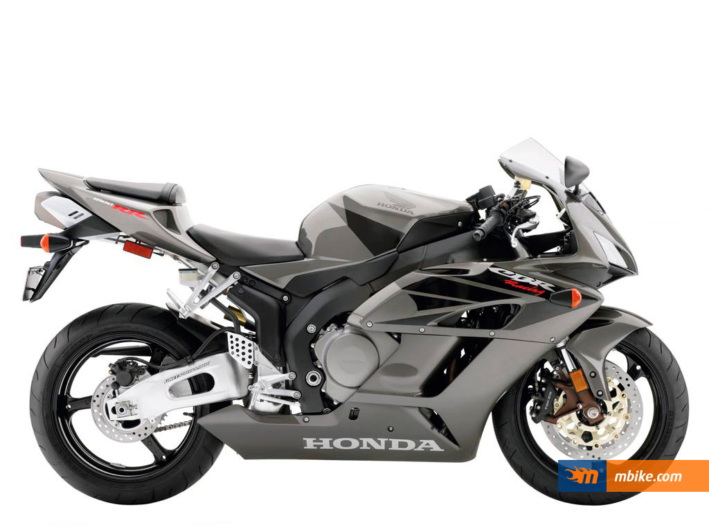 2005 Honda CBR 1000 RR (Fireblade)