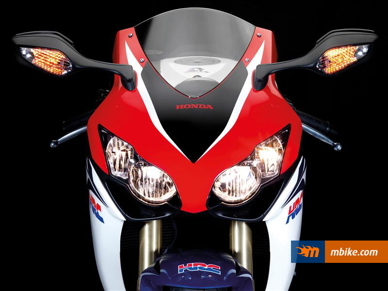 2009 Honda CBR 1000 RR (Fireblade)