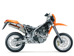 Photo of a 2004 KTM 640 LC4 Supermoto