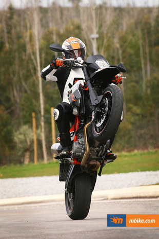 2009 KTM 990 Supermoto R