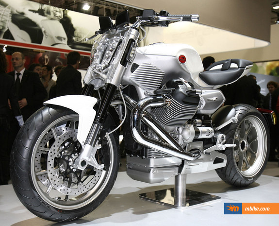 2010 Moto Guzzi V12 Strada Concept