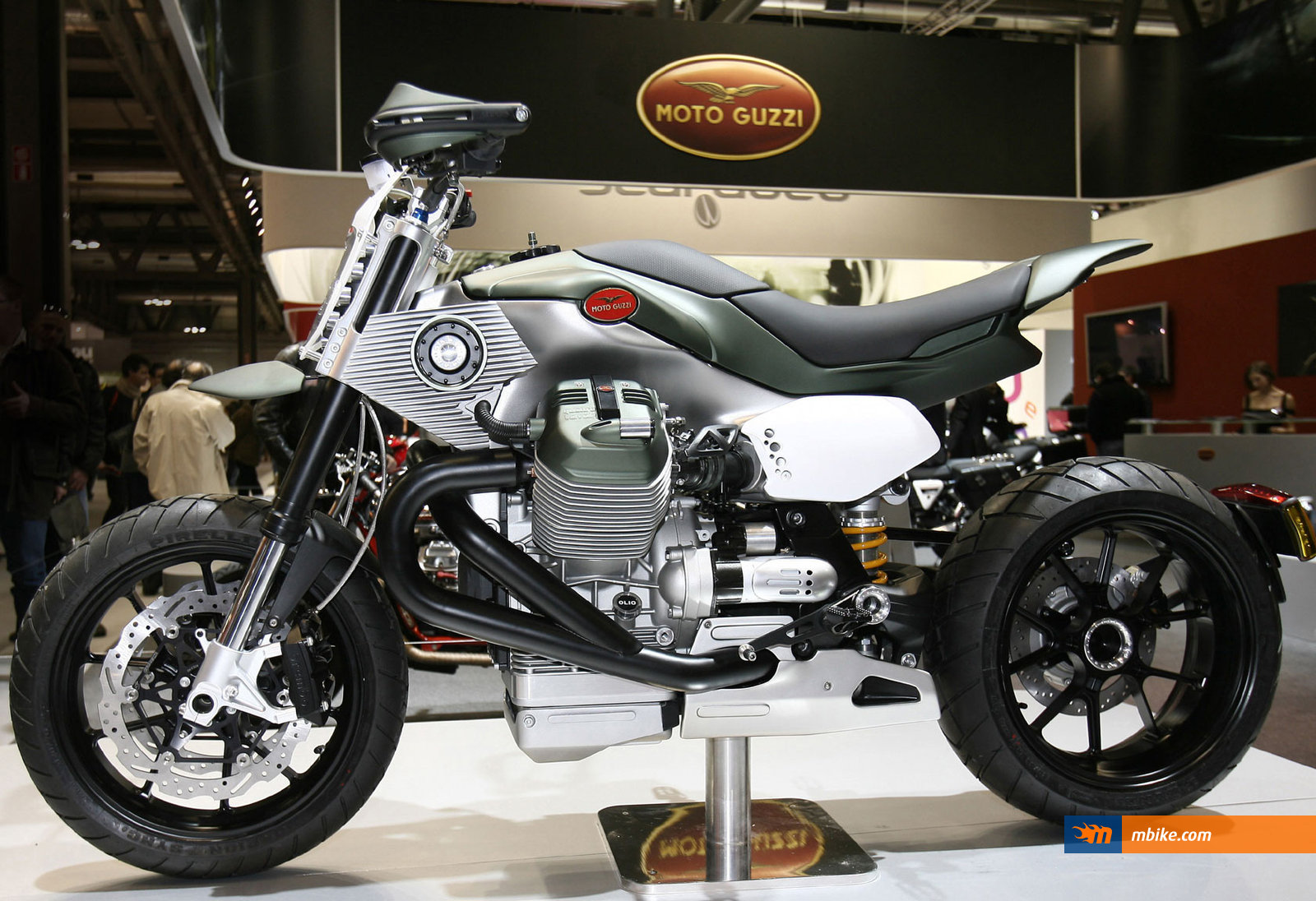 2010 Moto Guzzi V12 X Concept