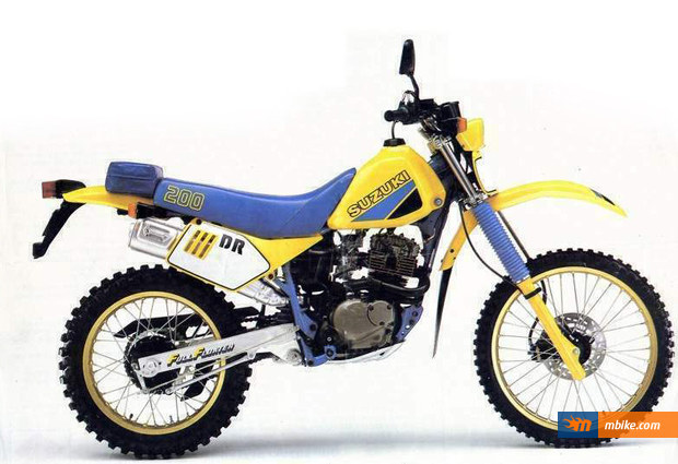1990 Suzuki DR 100