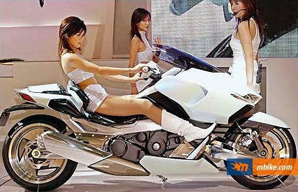 2005 Suzuki G-Strider