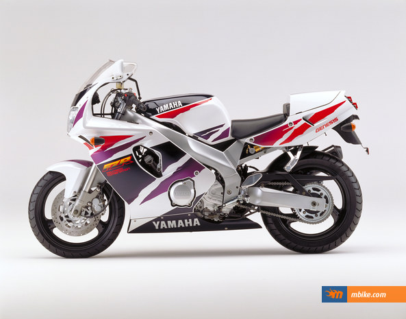 1995 Yamaha FZR 600 R