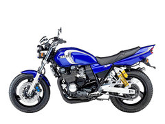 Photo of a 2005 Yamaha XJR 400 R