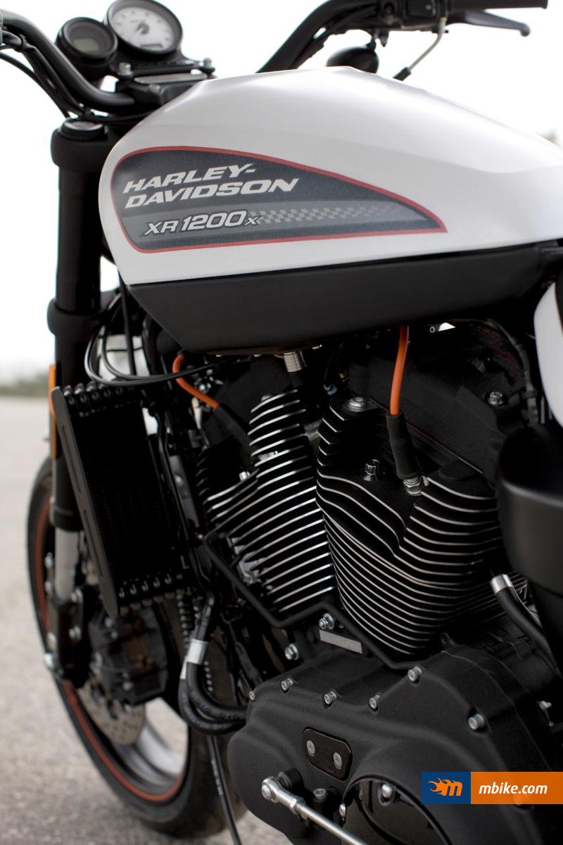 2011 Harley-Davidson XR1200X