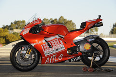 2009 Ducati Desmosedici RR