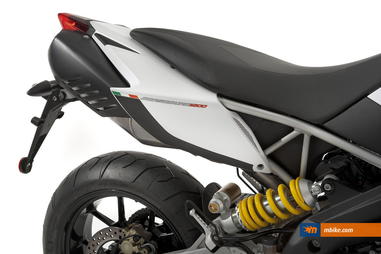 2011 Aprilia Dorsoduro 1200