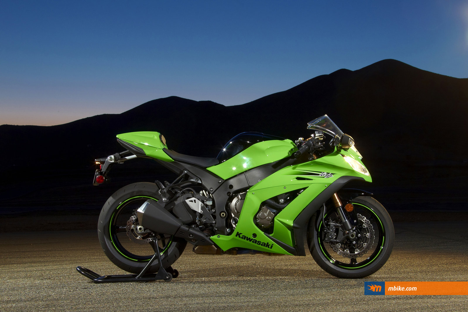 2011 Kawasaki Ninja ZX-10 R