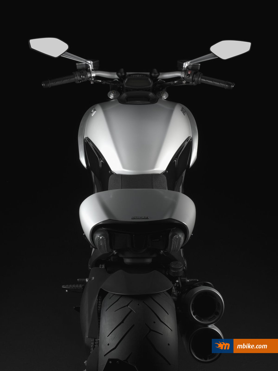 2011 Ducati Diavel