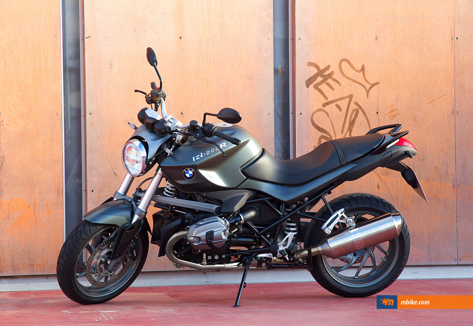 2011 BMW R1200R