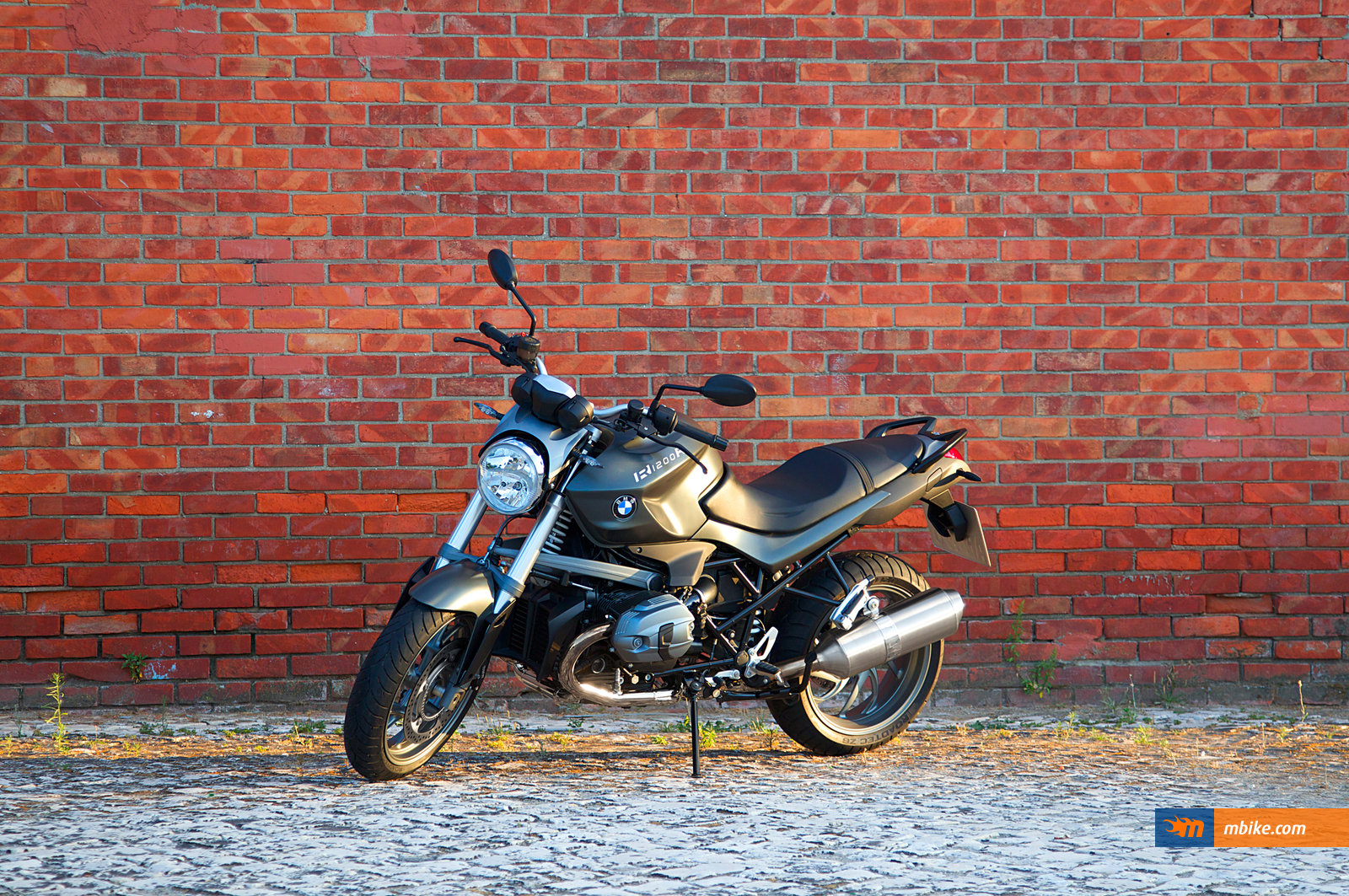 2011 BMW R1200R