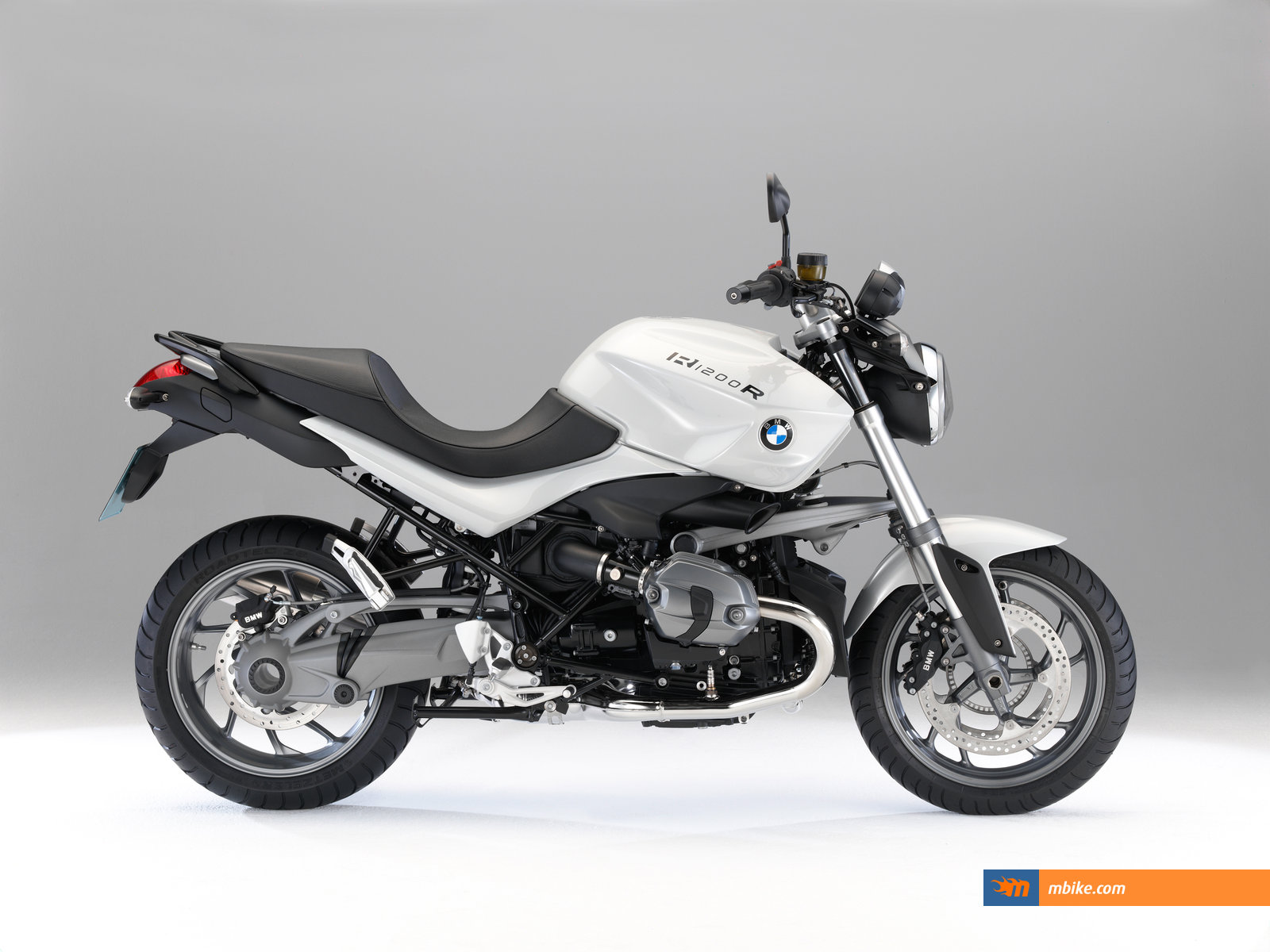 2011 BMW R1200R