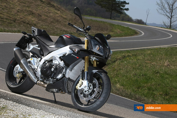 2011 Aprilia Tuono V4R APRC