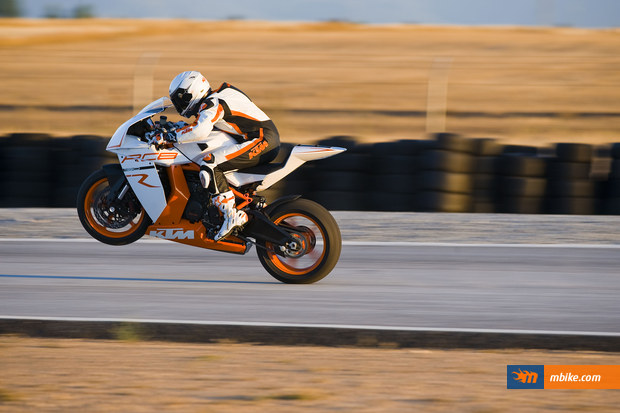 2011 KTM RC8 R