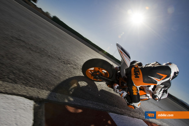 2011 KTM RC8 R