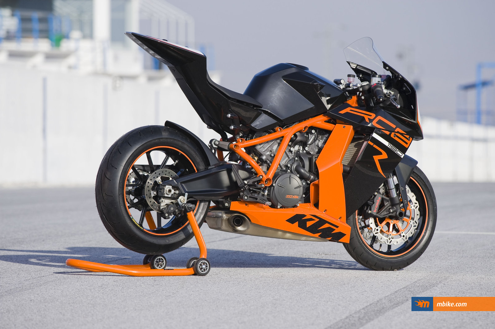 2011 KTM RC8 R