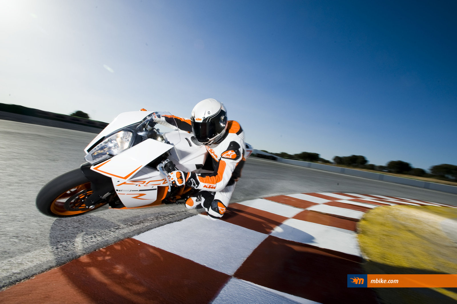 2011 KTM RC8 R