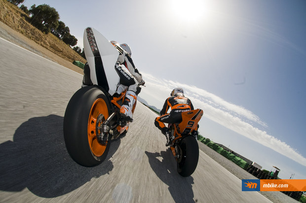 2011 KTM RC8 R