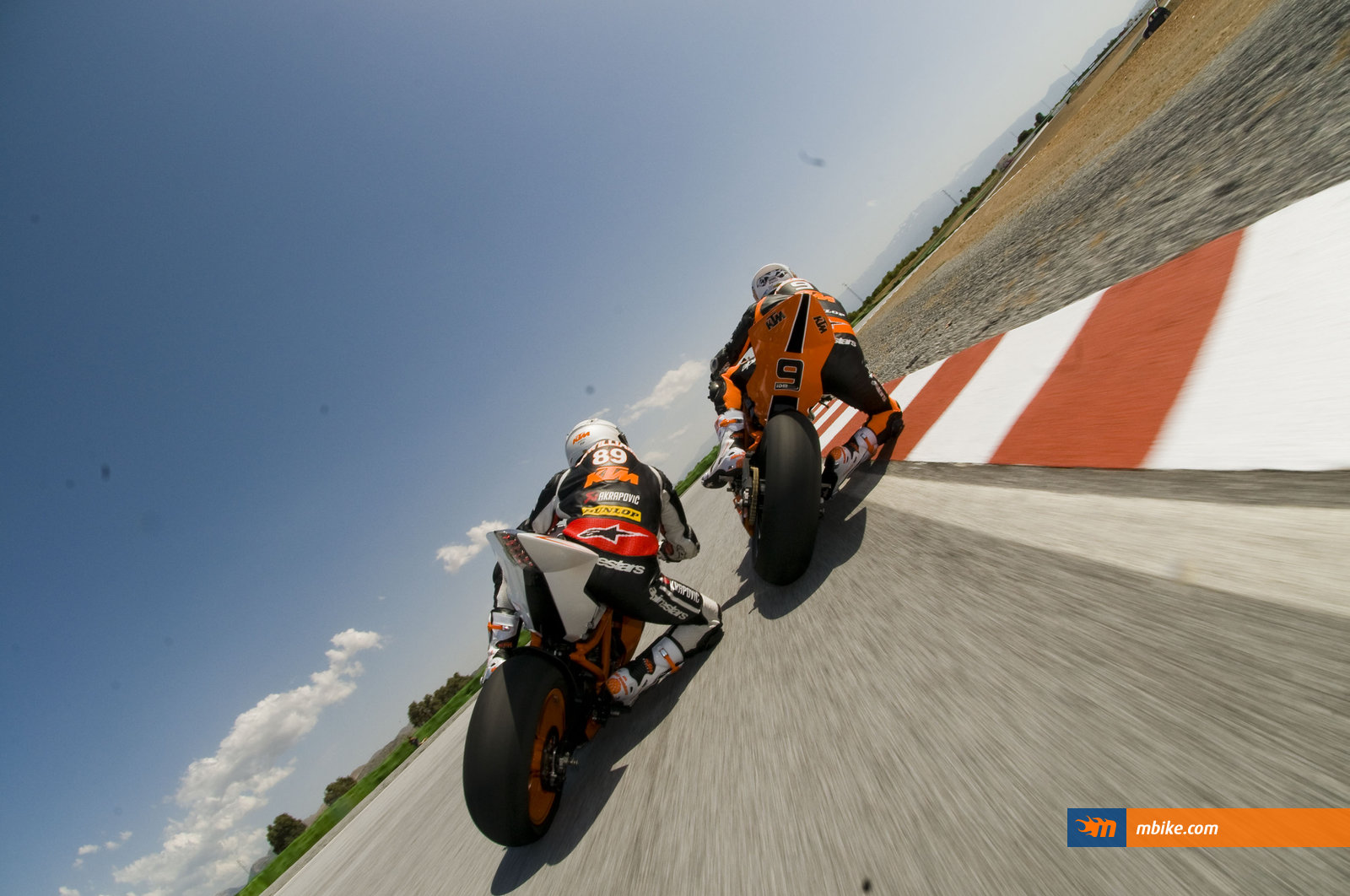 2011 KTM RC8 R