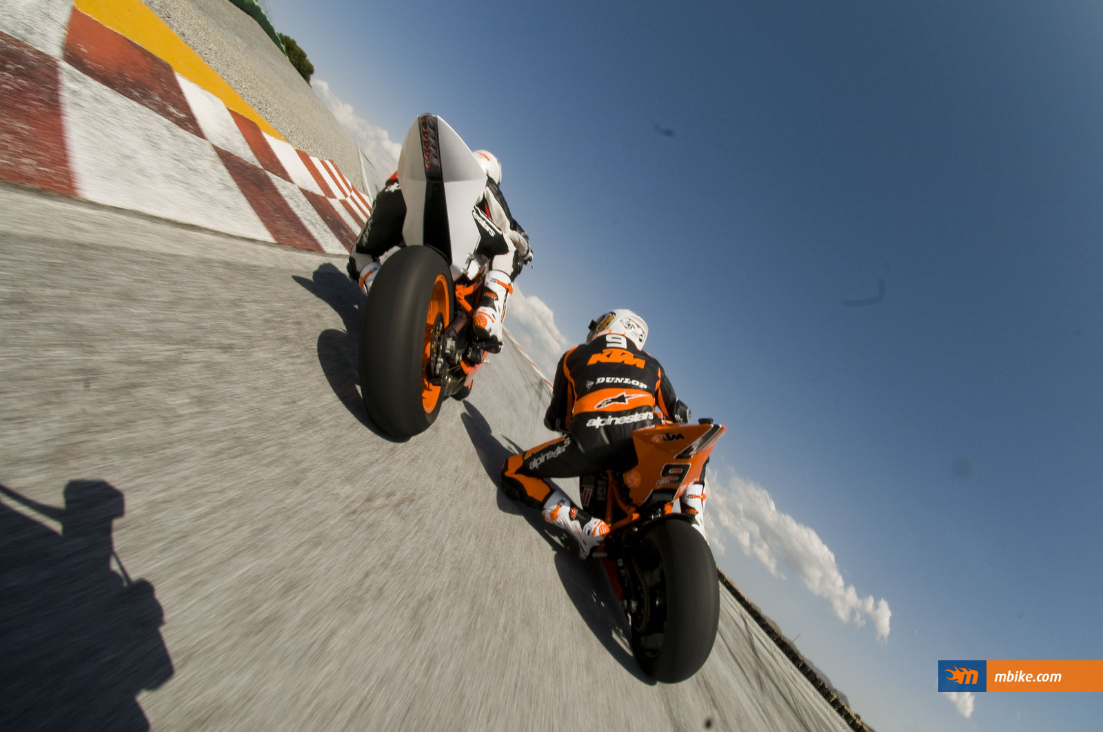 2011 KTM RC8 R