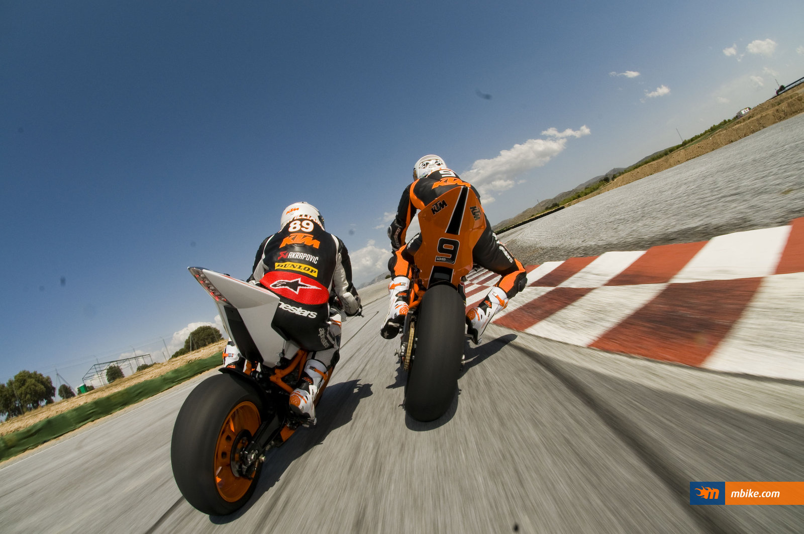 2011 KTM RC8 R