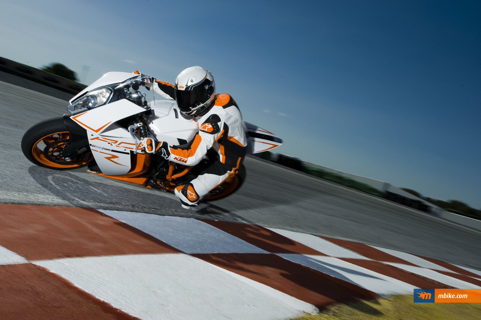 2011 KTM RC8 R