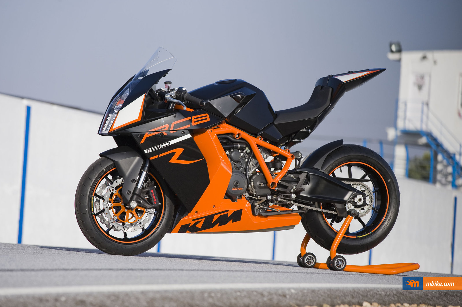 2011 KTM RC8 R