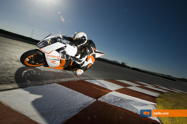 2011 KTM RC8 R