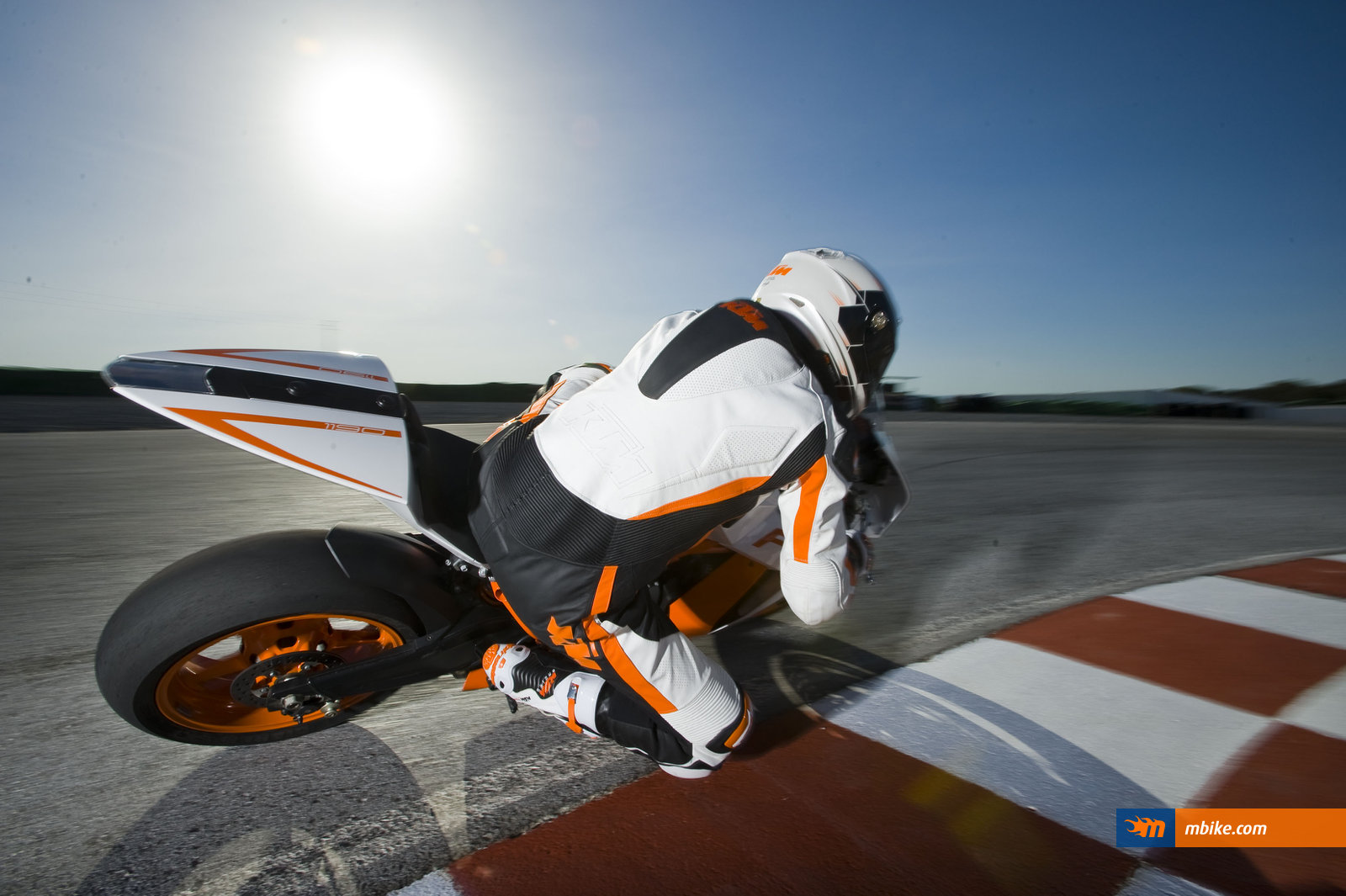 2011 KTM RC8 R