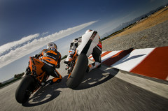 2011 KTM RC8 R