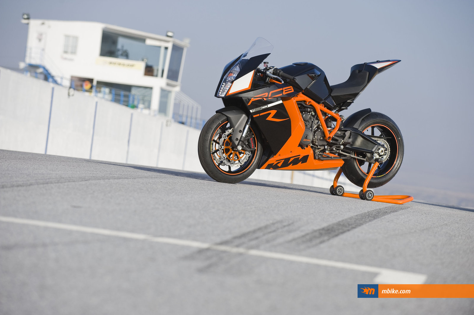 2011 KTM RC8 R