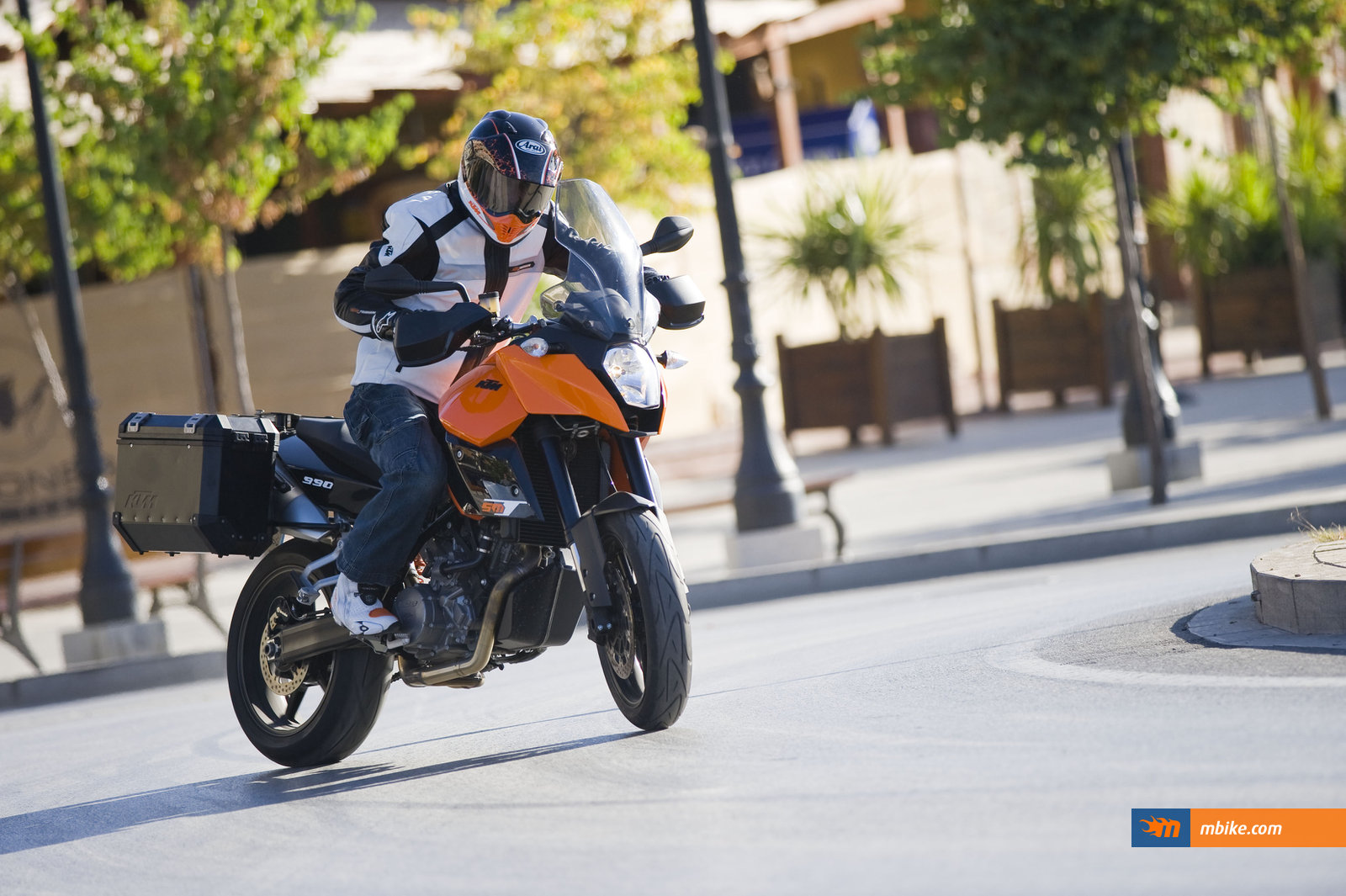 2011 KTM 990 Supermoto T