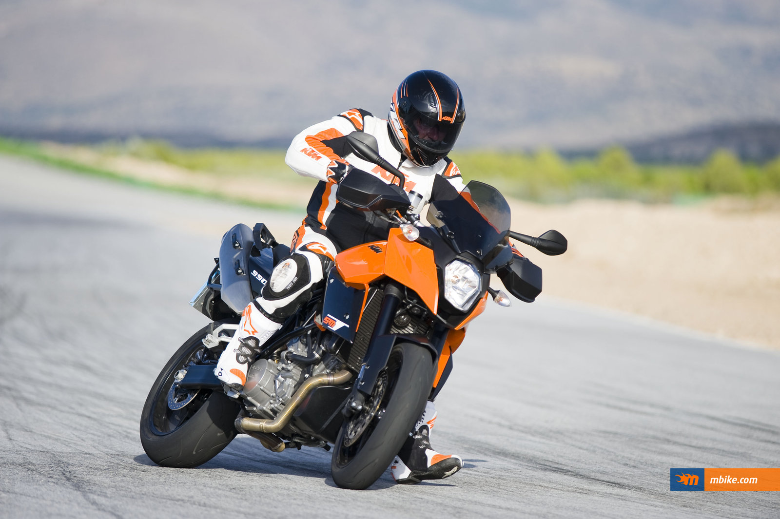 2011 KTM 990 Supermoto T