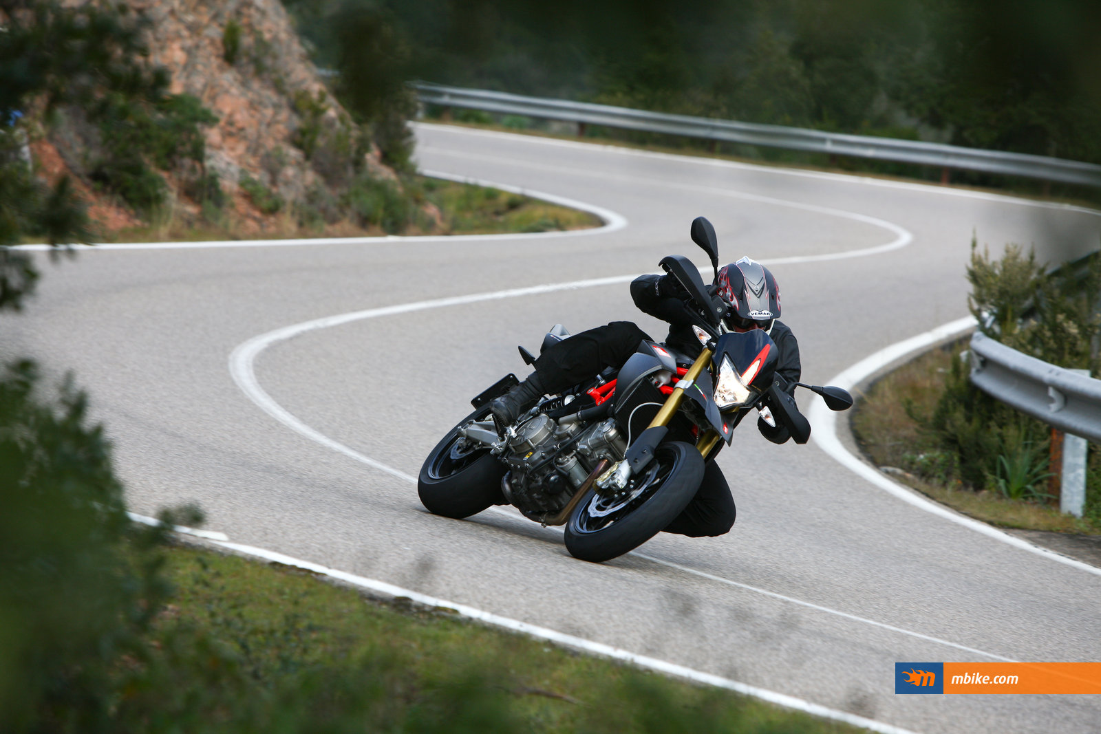 2011 Aprilia Dorsoduro 750 Factory