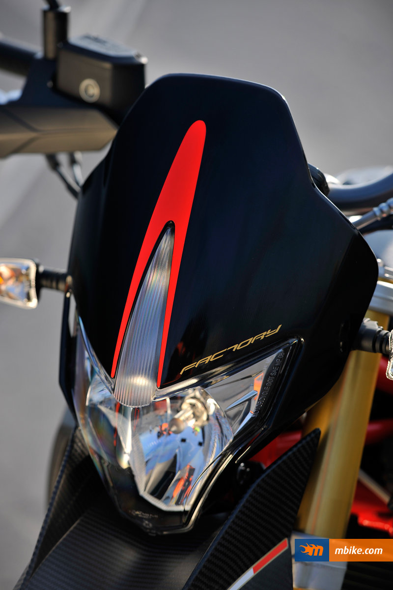 2011 Aprilia Dorsoduro 750 Factory