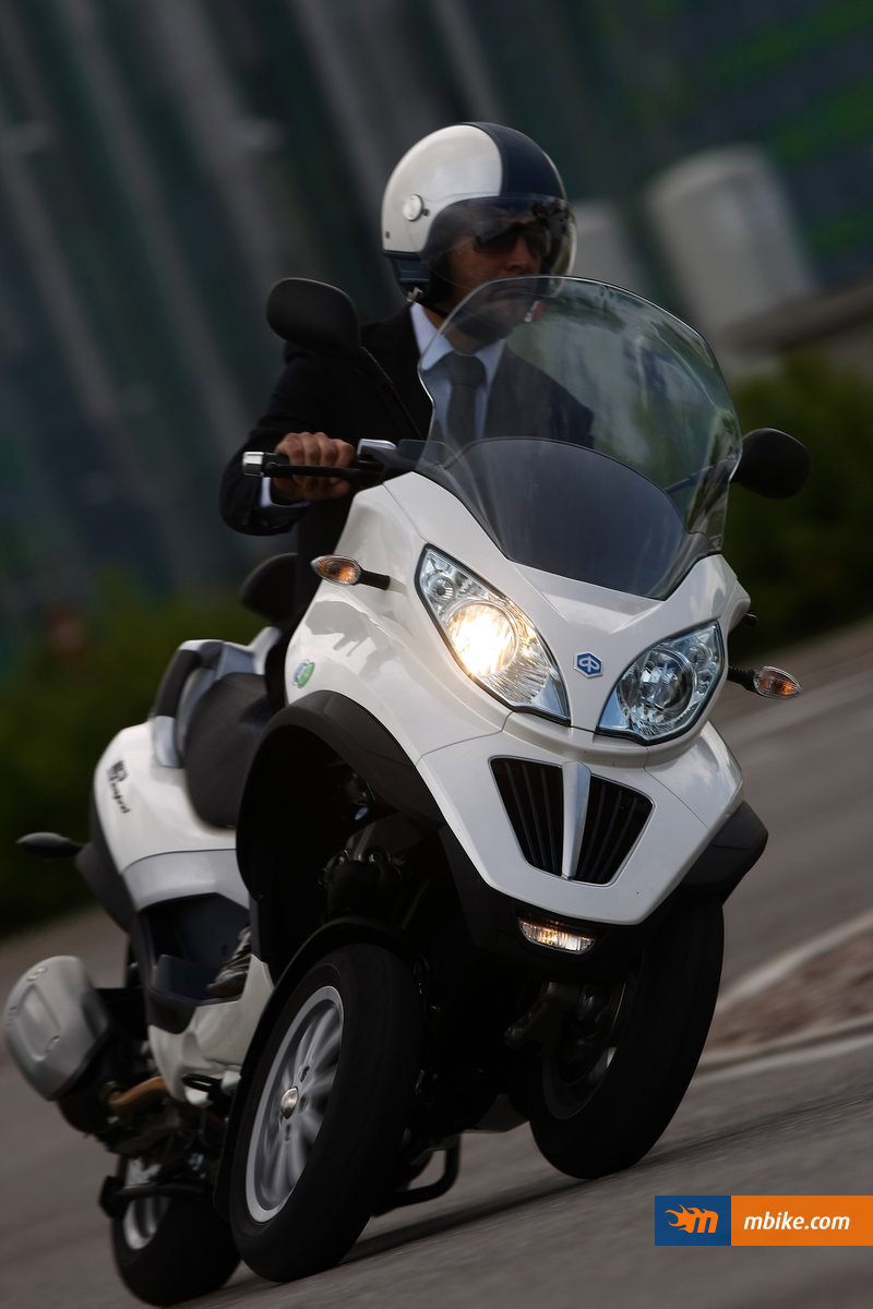 2011 Piaggio MP3 300 Hybrid