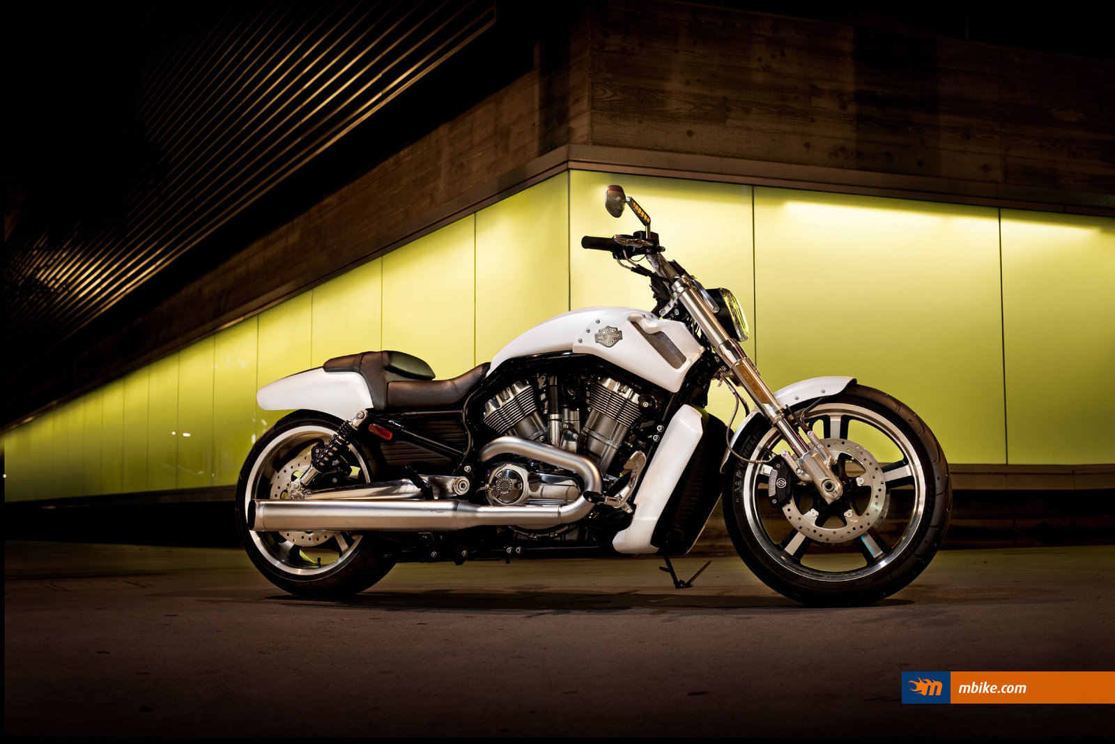 2011 Harley-Davidson VRSCF V-Rod Muscle