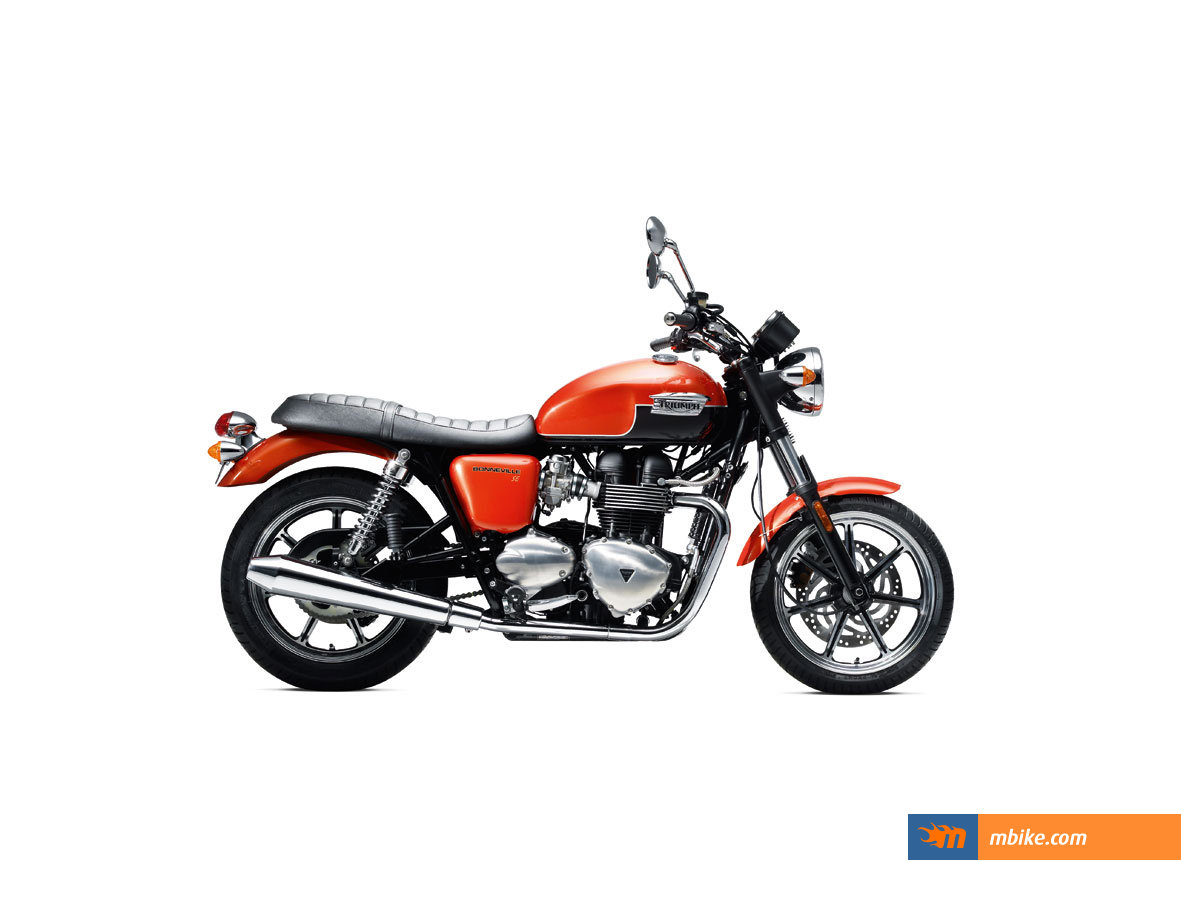 2011 Triumph Bonneville SE