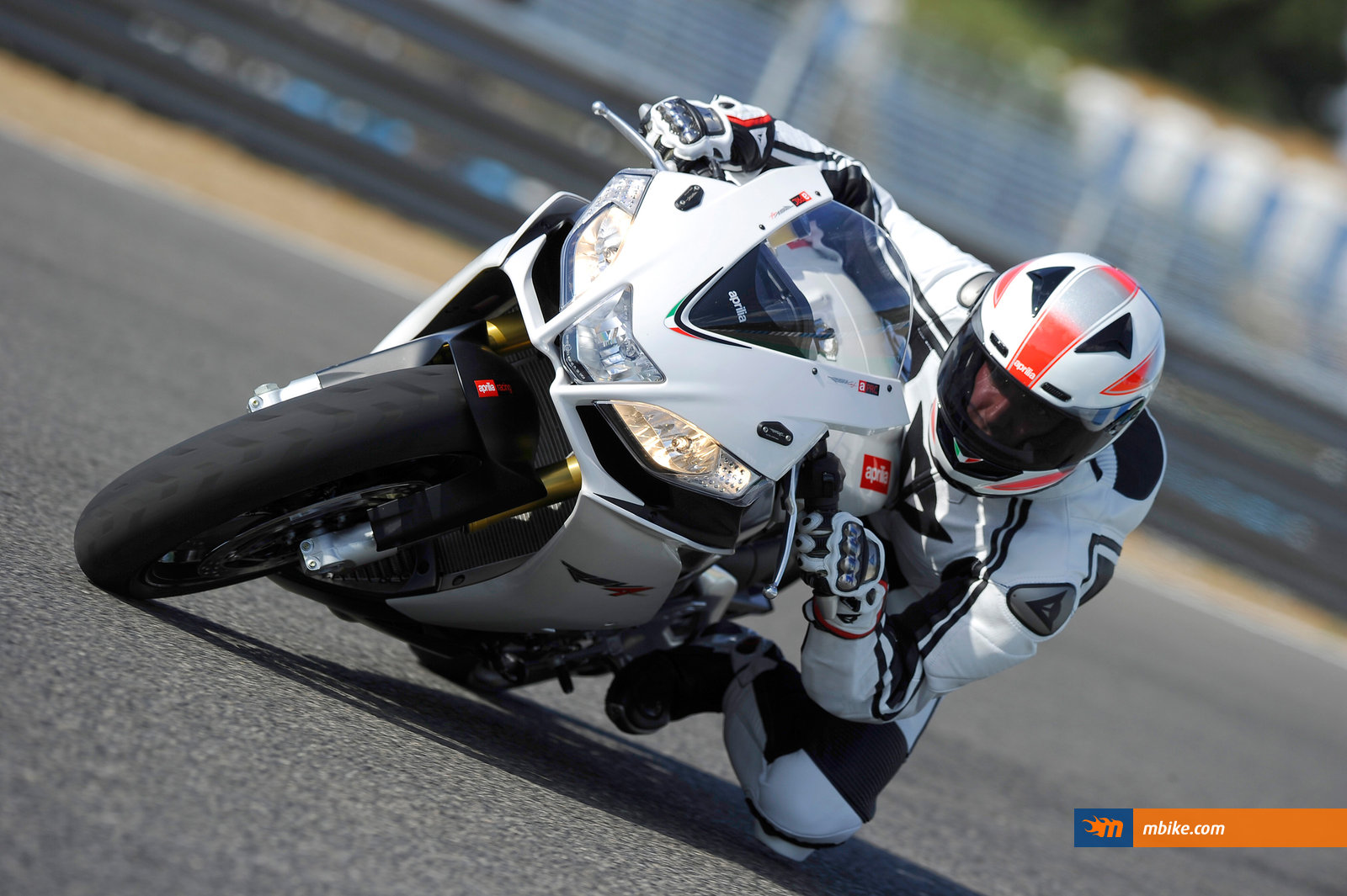 2011 Aprilia RSV4 R APRC Special Edition