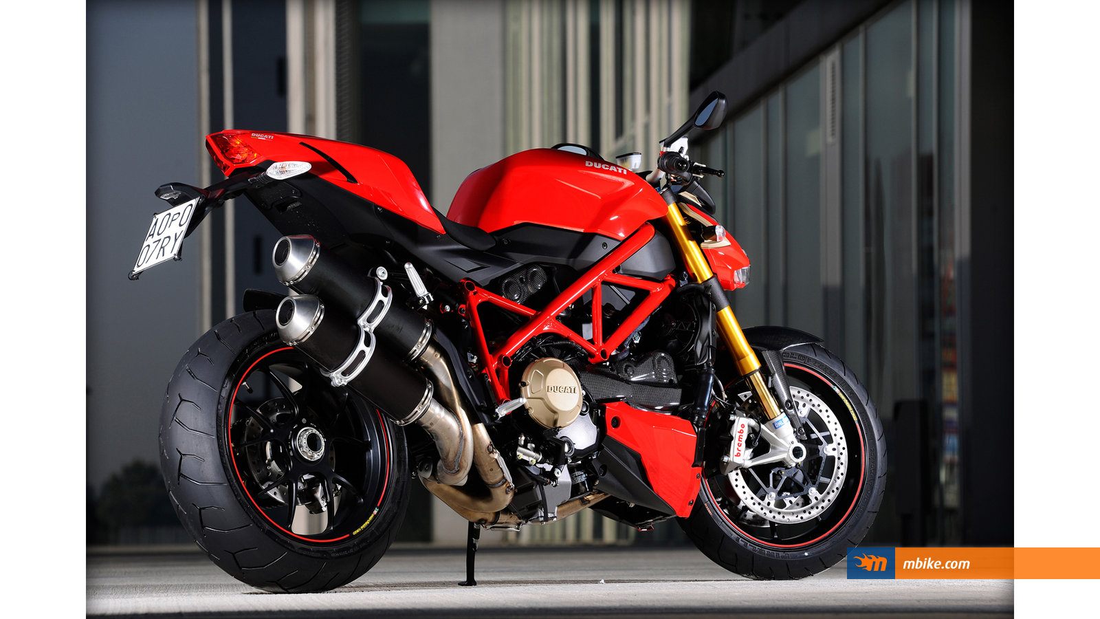 2011 Ducati Streetfighter S