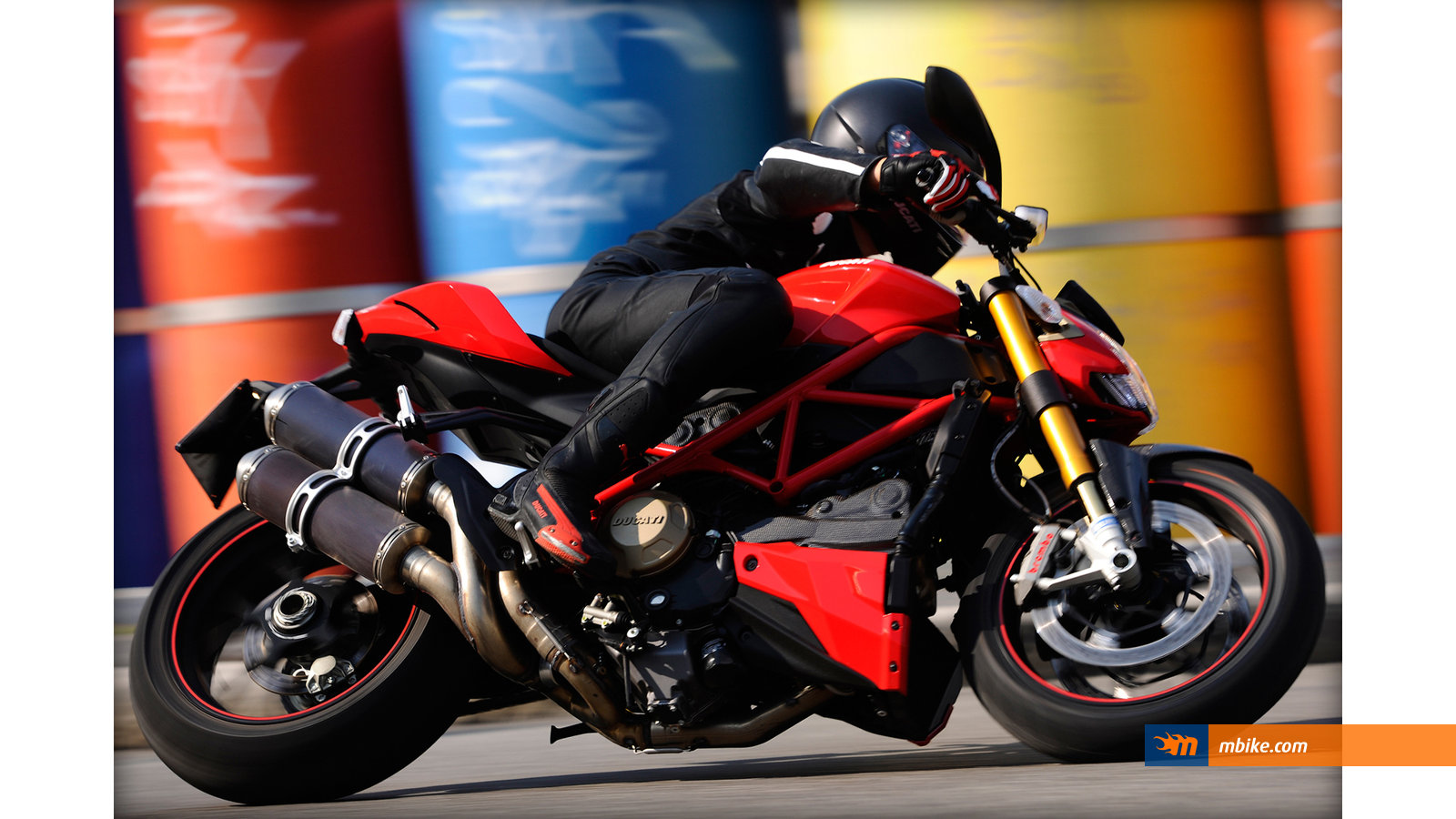 2011 Ducati Streetfighter S